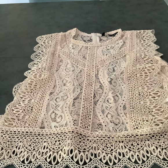 Pretty summer blouse - Picture 2 of 2